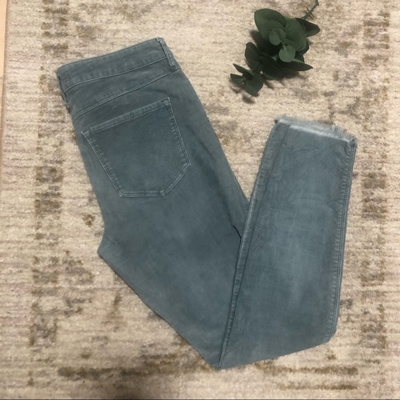 Abercrombie & Fitch Corduroy Skinny Jeans - Picture 3 of 7